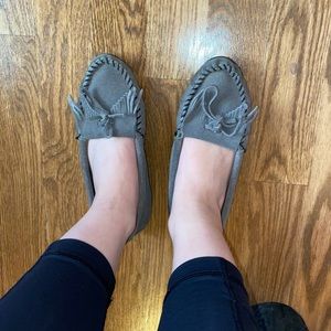 MINNETONKA Gray Slip On